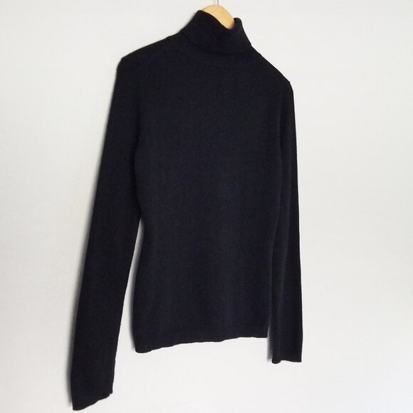 Garnet Hill Essential 100% Cashmere Turtleneck Sweater Size S Black SOFT $189 - Picture 5 of 15